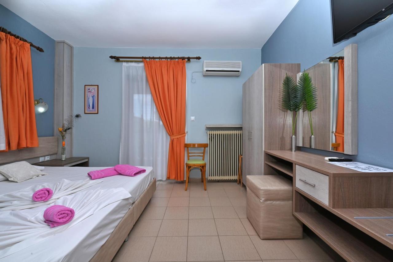 Dionisos Palms Apartments Paralia Dionysiou Buitenkant foto